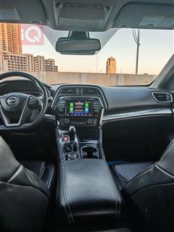 Nissan Maxima
